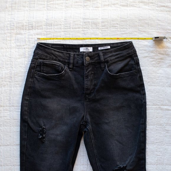 Royalty High Rise Skinny Jeans - Picture 8 of 13